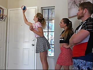 strip,indoor,basketball