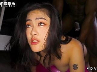 modelmedia,asia,frigid