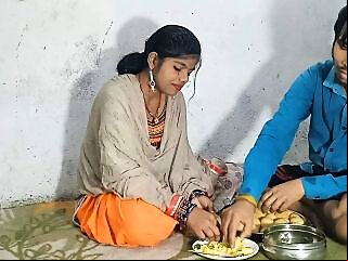 pani,puri,kha